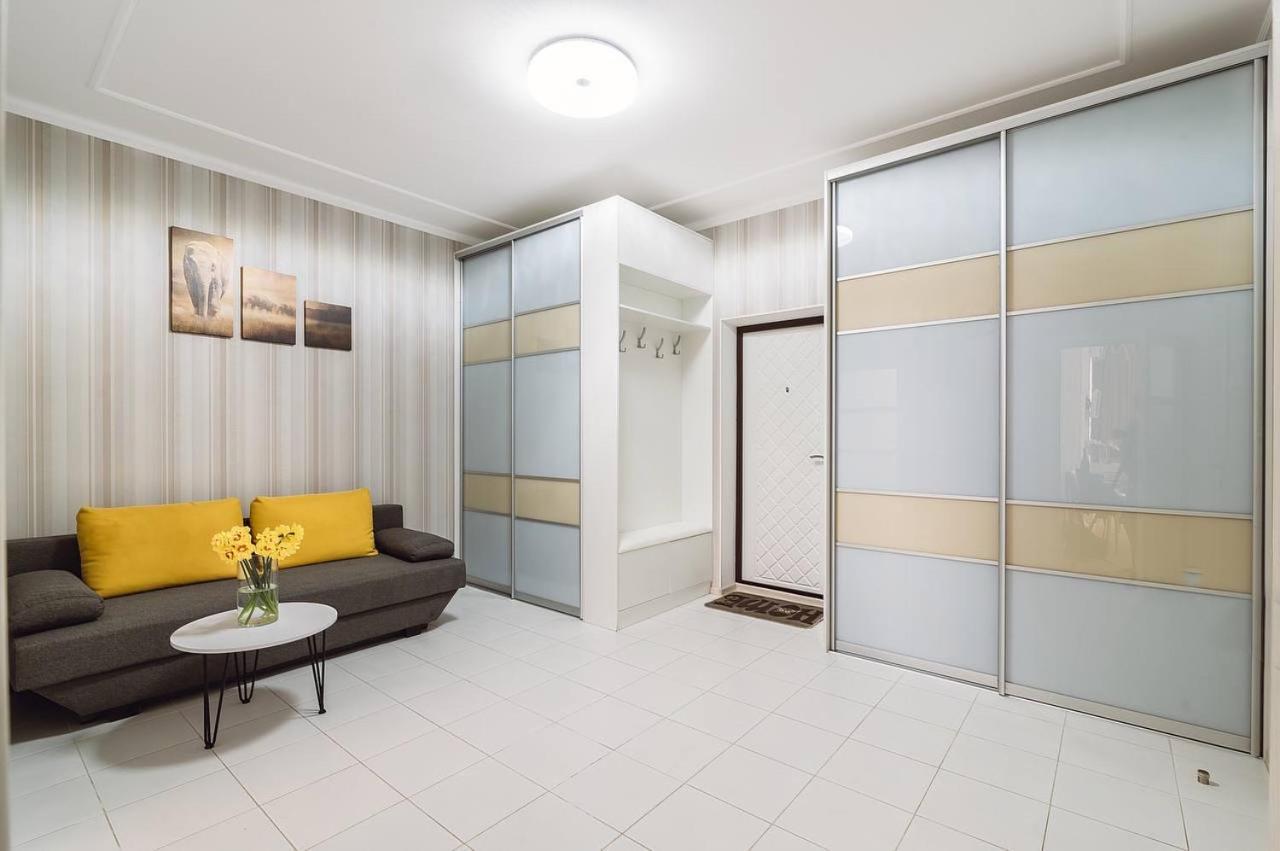 Appartement Gagarin Plaza Sea View Apart Arcadia 198 à Odessa Extérieur photo