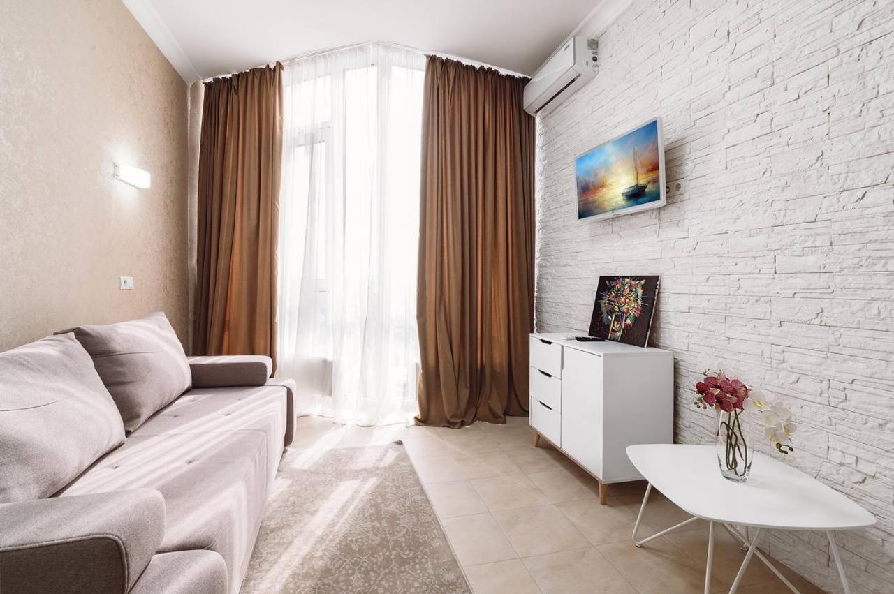 Appartement Gagarin Plaza Sea View Apart Arcadia 198 à Odessa Extérieur photo